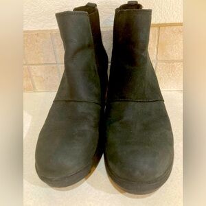 Sorel Joan or Artic Wedge Bootie